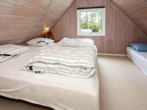 Holiday home Henne